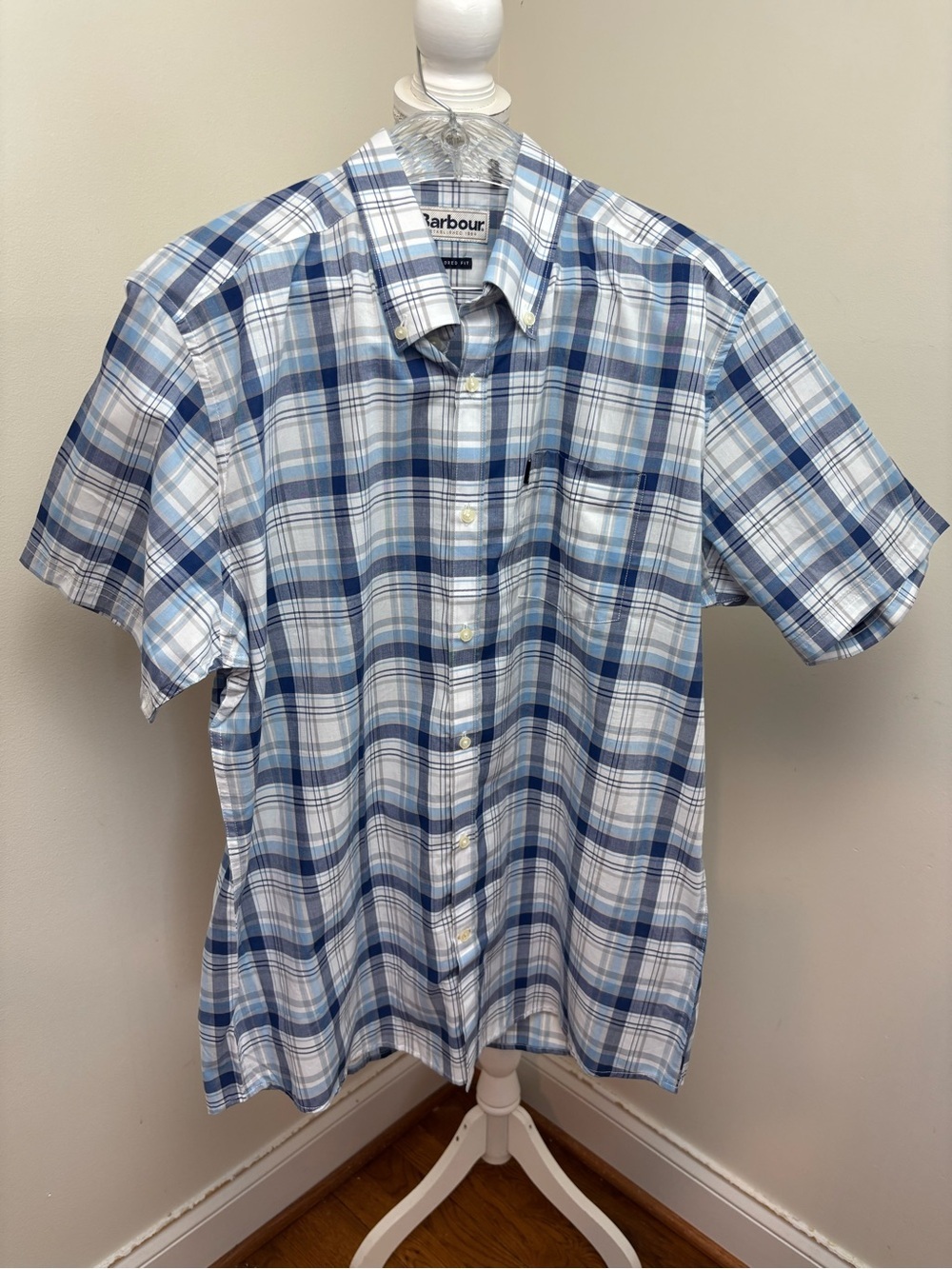 Barbour Men’s Light Blue Plaid Short-Sleeve Button-Down Shirt Size Large